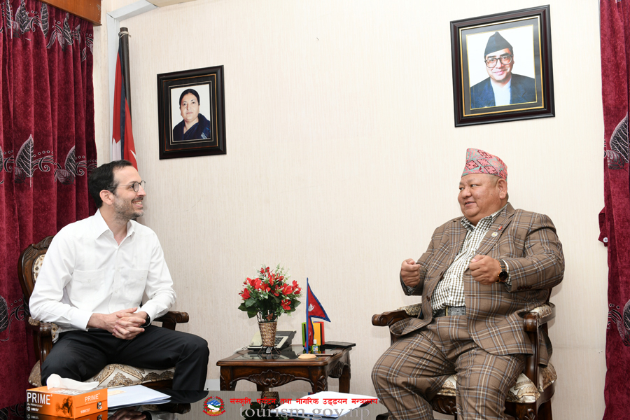 संस्कृति, पर्यटन तथा नागरिक उड्‍डयन मन्त्री माननीय प्रेम बहादुर आलेज्यूसँग नेपालका लागि डोमिनिकन रिपब्लिकका गैरआवासीय राजदूत H.E  David Puig Buchel  को शिष्टाचार भेटका तस्वीरहरु(२०७८-१२-२९)